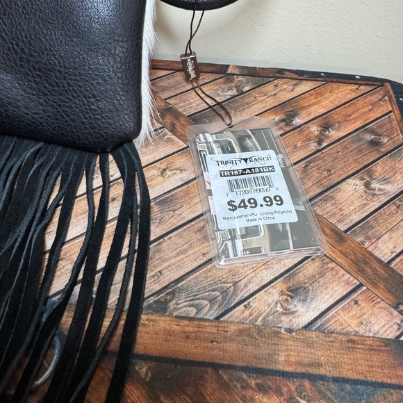 Trinity Ranch Fringe Bangle Handbag - Picture 3 of 5